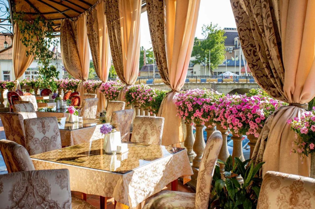 Hotel Zolota Pava Berehowo Zewnętrze zdjęcie