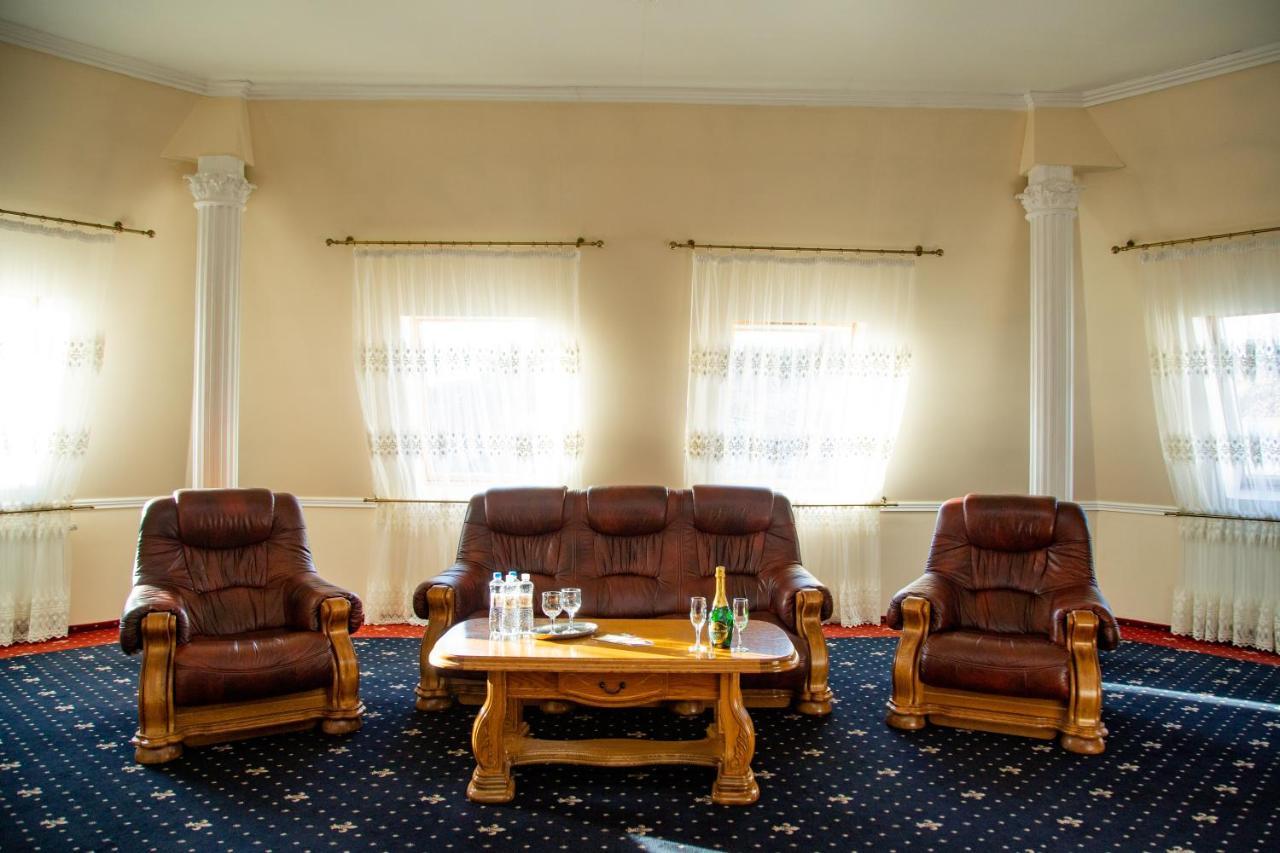 Hotel Zolota Pava Berehowo Zewnętrze zdjęcie