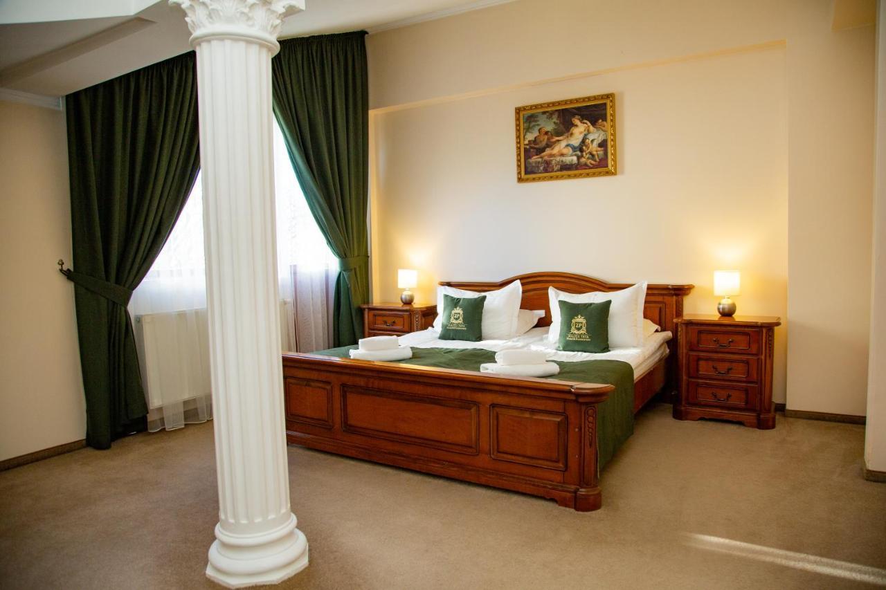 Hotel Zolota Pava Berehowo Zewnętrze zdjęcie
